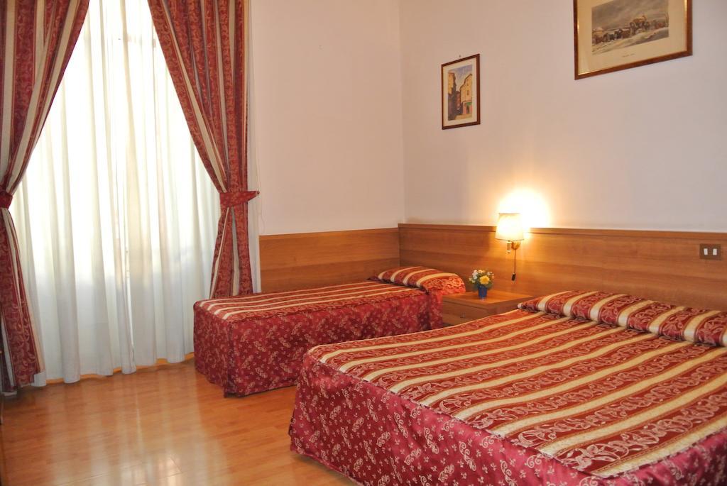 Hotel Giada Rzym Pokój zdjęcie