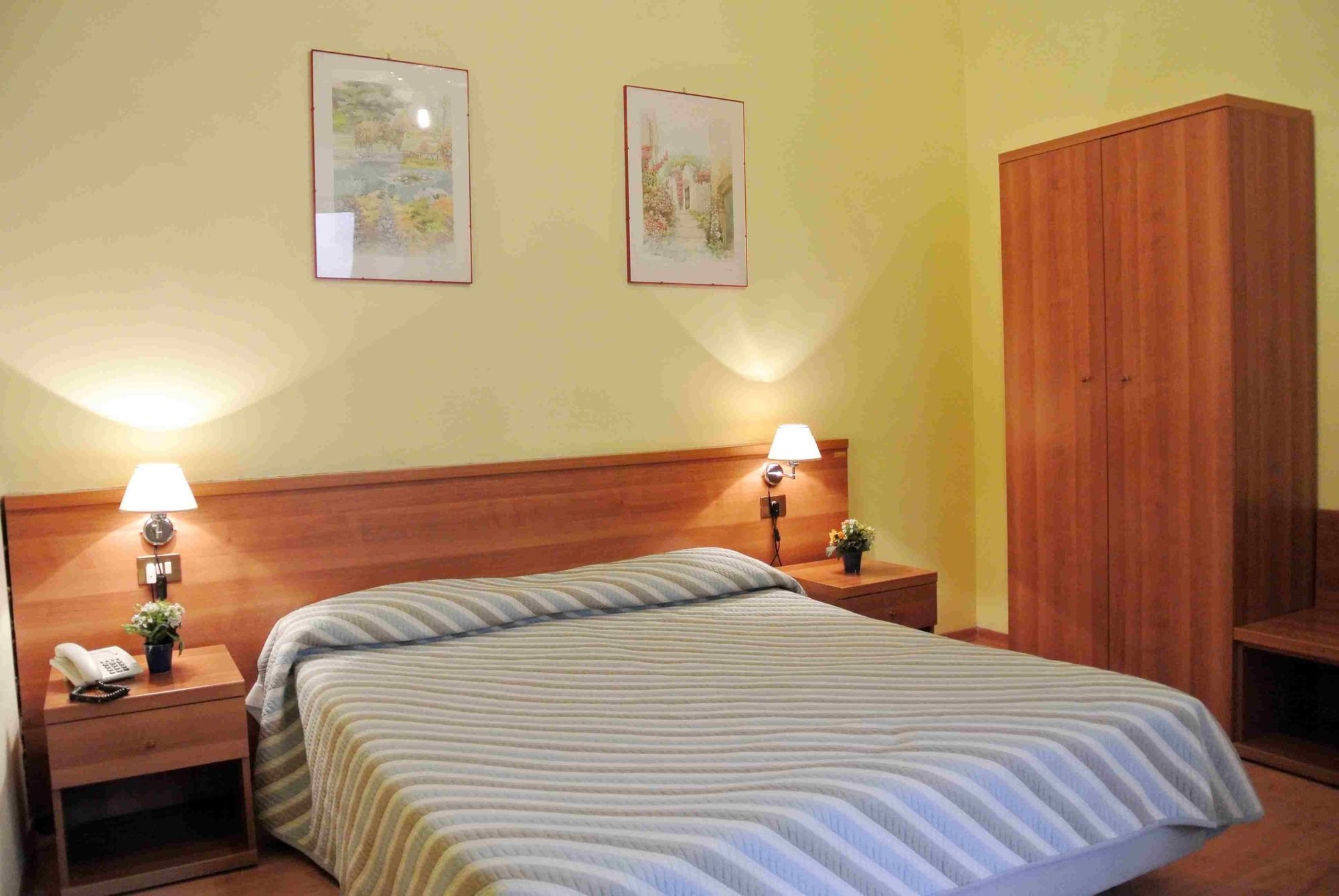 Hotel Giada Rzym Zewnętrze zdjęcie